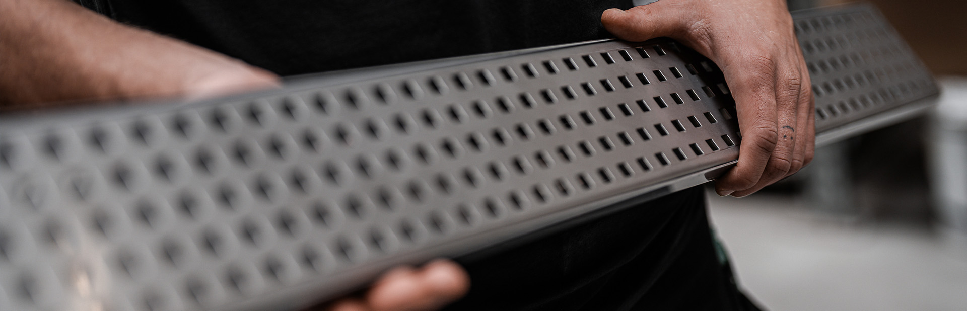 Unternehmen-Ueber_uns_Slider_mittig_3_1920x618