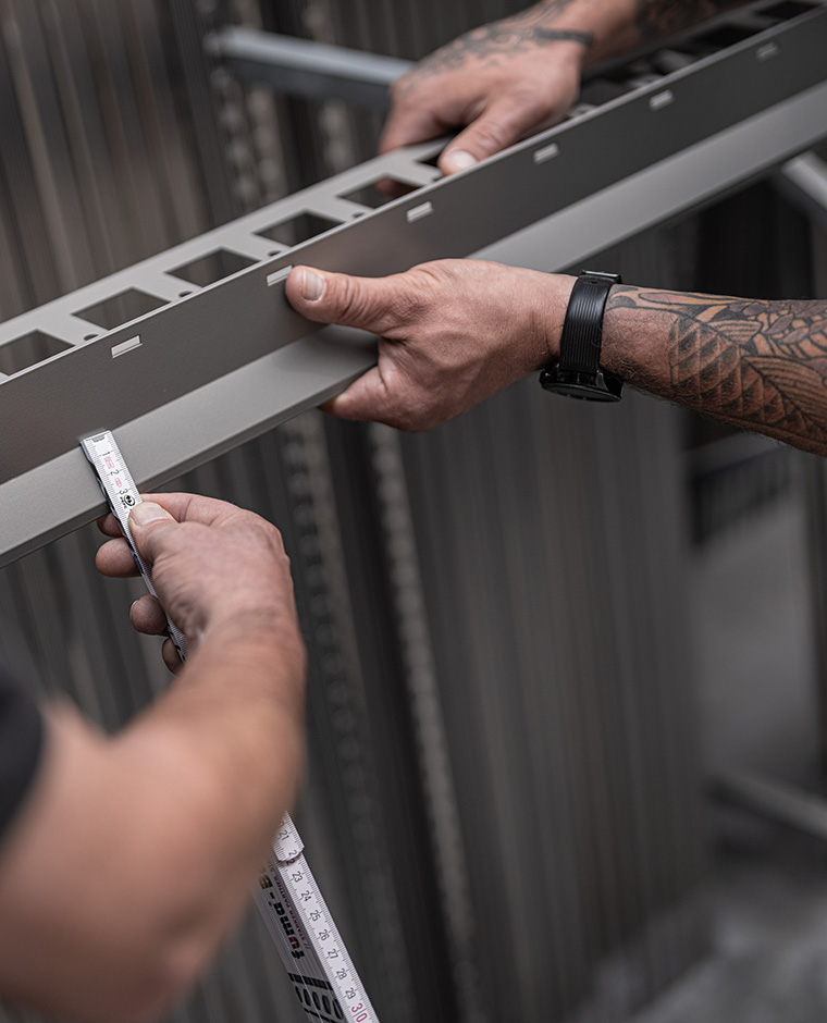 Service-Sonderanfertigungen_Slider_1_750x940_Mobil