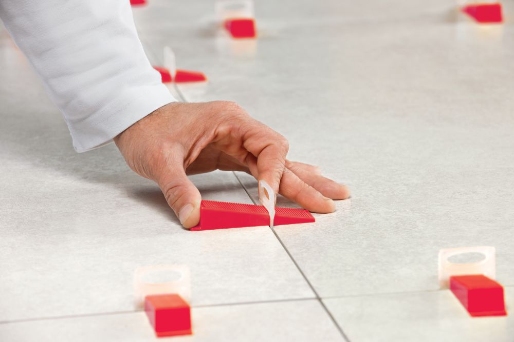 Leveling clips, 1 mm joint width - Image 2